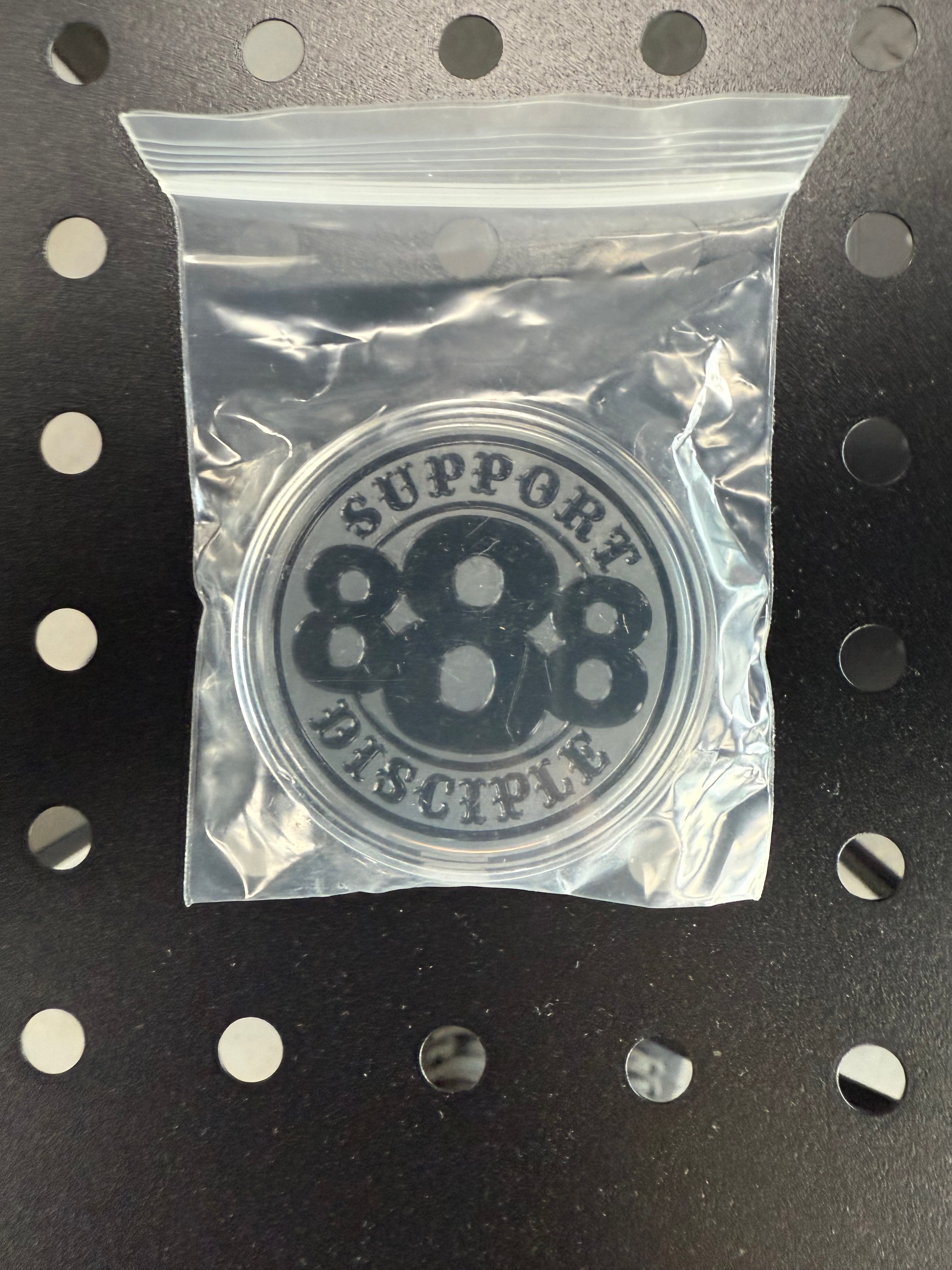 Support 888 Challenge Coin