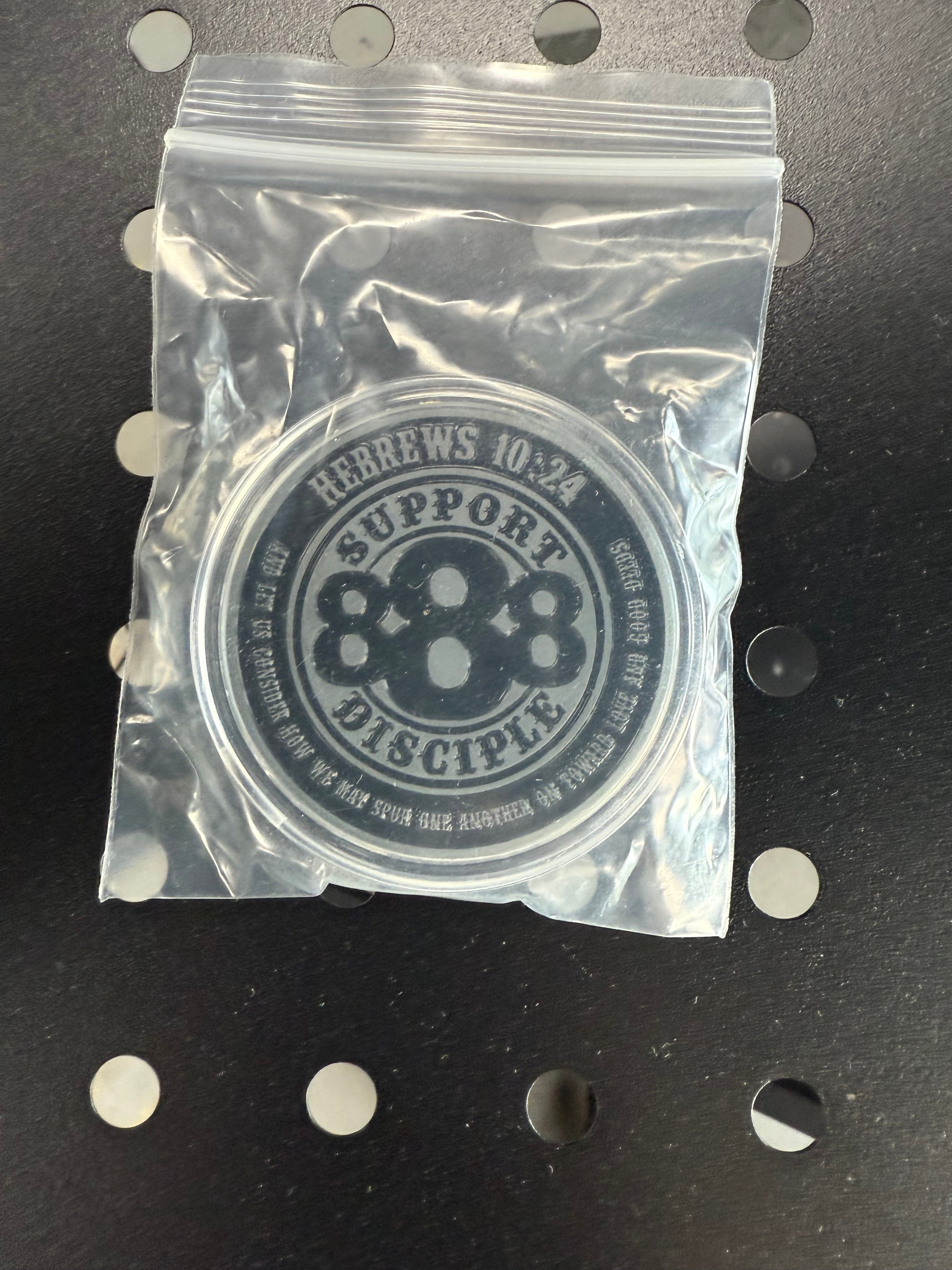 Support 888 Challenge Coin