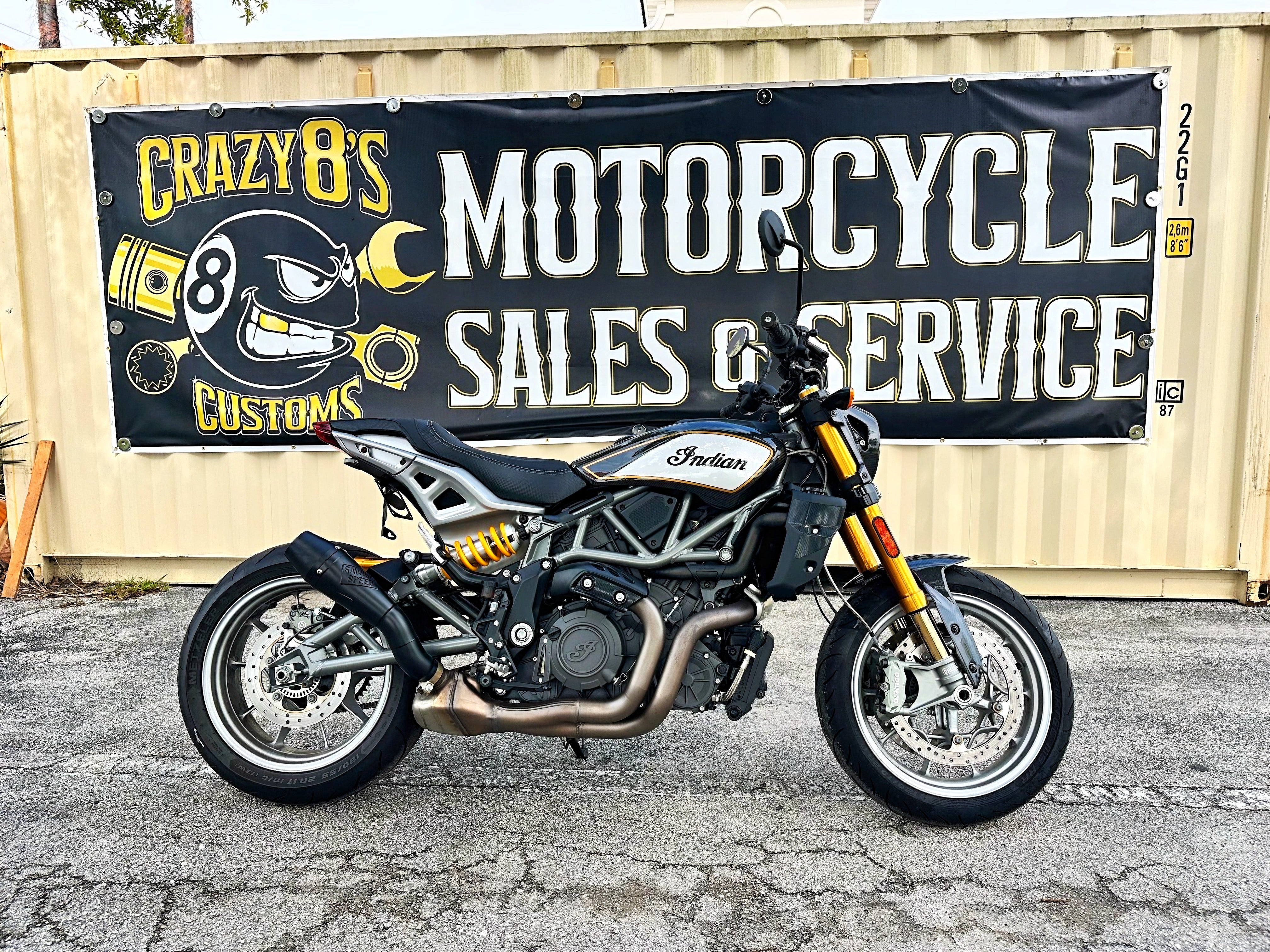 2023 Indian FTR Carbon R