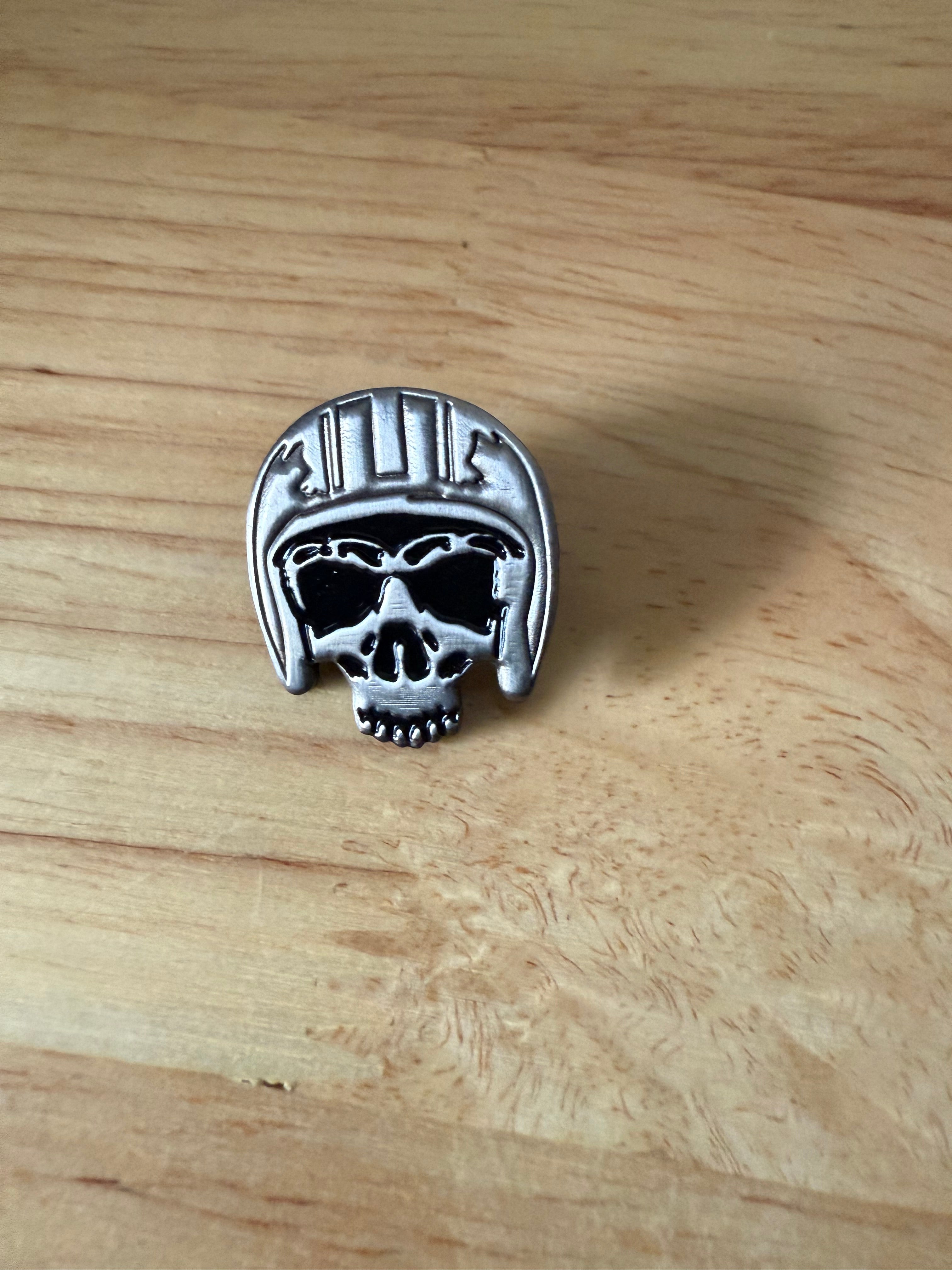 Support Lazarus Pin