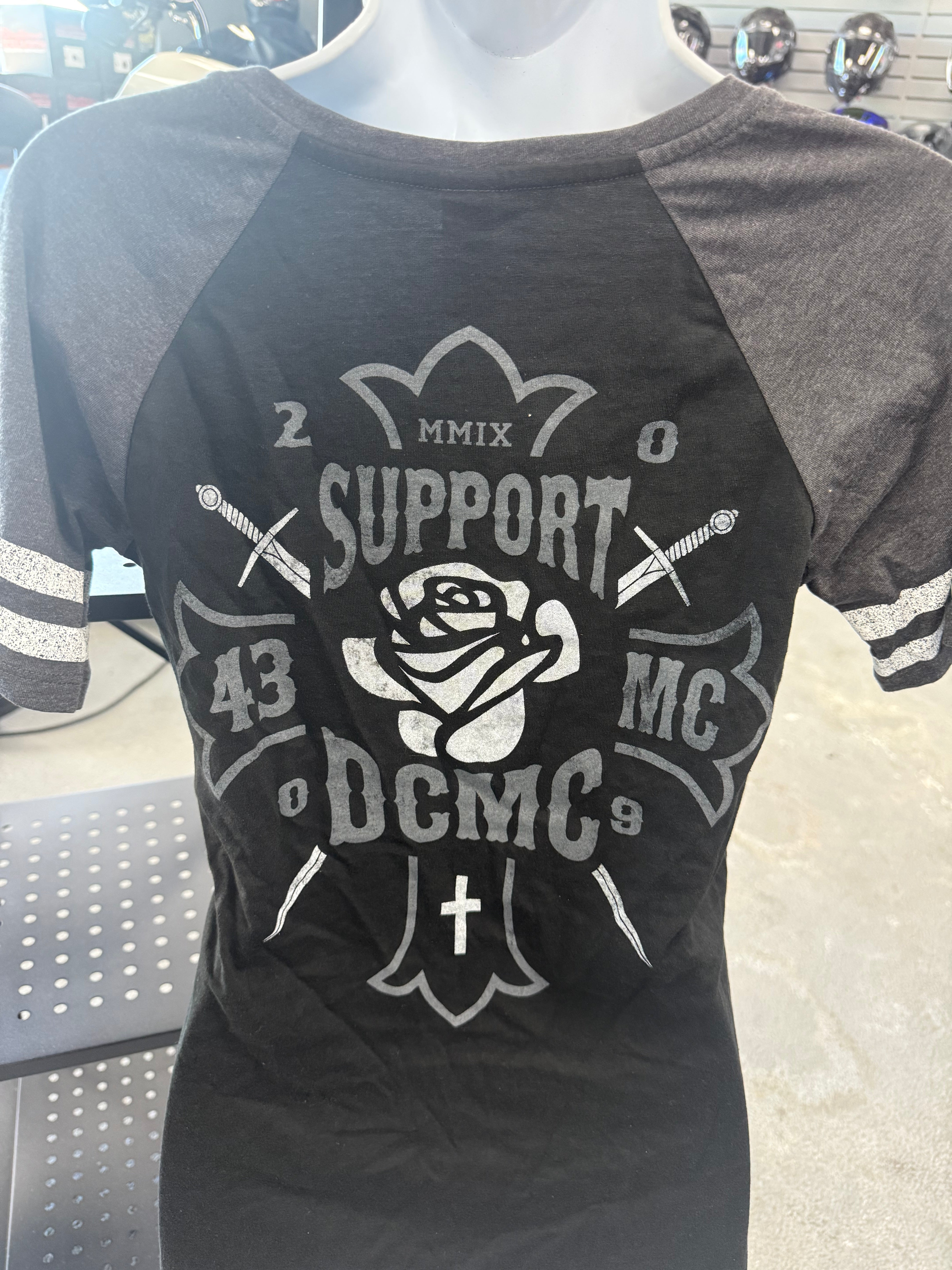 Ladies Support V-neck Cross/ Swords/ Rose BNG Tee