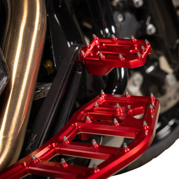 Thrashin Supply Co. Aggressor Floorboards - Red